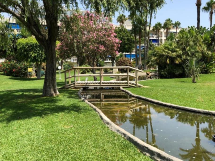 Eden Costa Lago Primera Linea De Mar Torremolinos Exterior foto